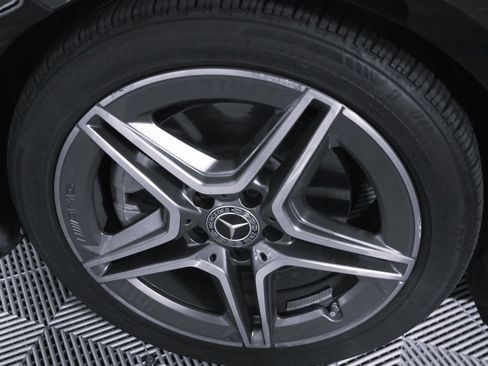 Used 2023 Mercedes-Benz CLA 250 4MATIC image 7