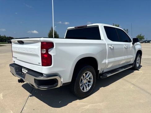Used 2025 Chevrolet Silverado 1500 LT AWD/4WD image 36