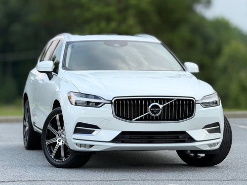 Used 2018 Volvo XC60 T6 Inscription w/ Convenience Package AWD/4WD image 4