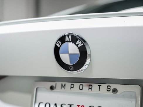 Used 2023 BMW 440i xDrive Coupe w/ Premium Package image 17