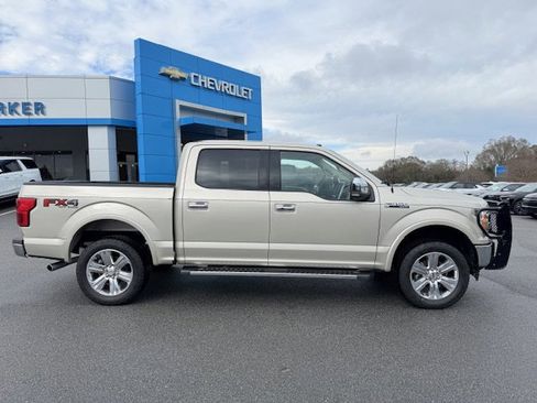 Used 2018 Ford F150 Lariat image 5