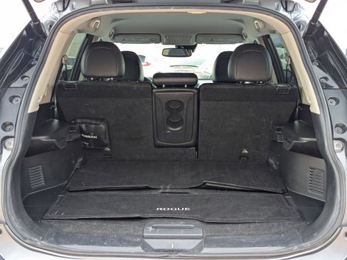 Used 2020 Nissan Rogue SL image 24
