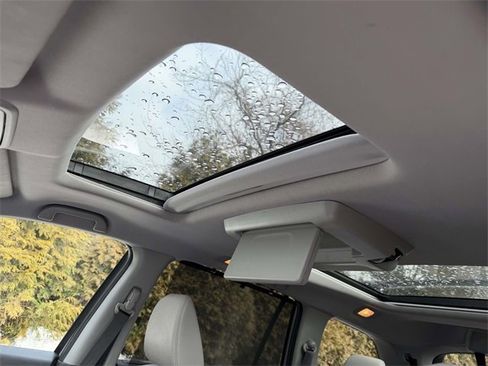 Certified 2020 Honda Pilot Elite image 21