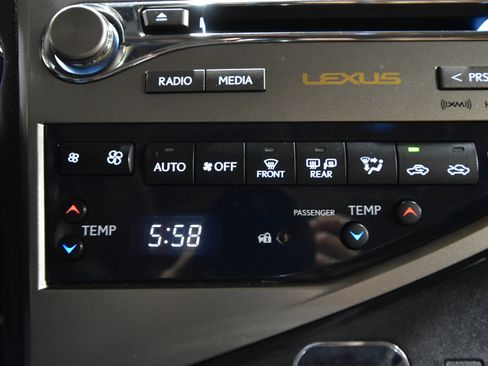 Used 2013 Lexus RX 450h AWD image 30