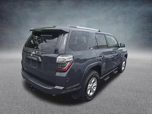 Used 2024 Toyota 4Runner SR5 Premium w/ Moonroof Package AWD/4WD image 8