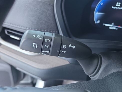 Used 2024 Toyota Grand Highlander Limited image 16