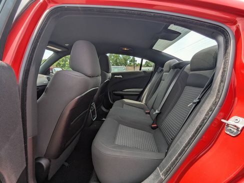 Used 2019 Dodge Charger SXT w/ Cold Weather Package AWD/4WD image 13