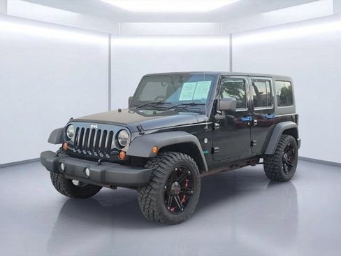 Used 2011 Jeep Wrangler Unlimited Sport AWD/4WD image 2
