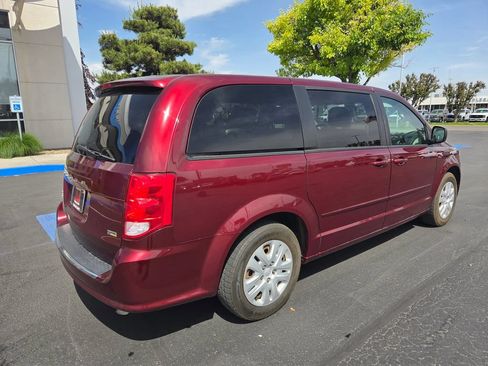 Used 2017 Dodge Grand Caravan SE w/ Power Window Group FWD image 8
