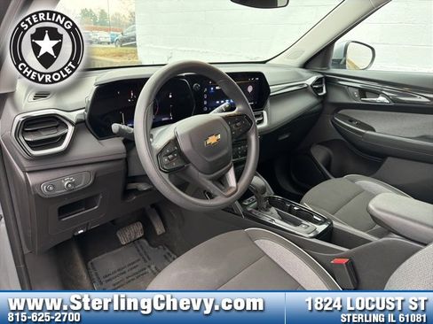 Used 2025 Chevrolet TrailBlazer LT image 10