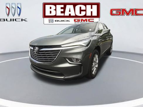 Used 2023 Buick Enclave Essence w/ Experience Buick Package FWD image 7