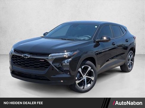 Used 2025 Chevrolet Trax RS w/ Sunroof Package FWD image 1