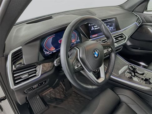 Used 2023 BMW X5 xDrive40i w/ Premium Package AWD/4WD image 25