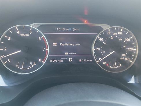 Used 2023 Nissan Rogue SV image 17