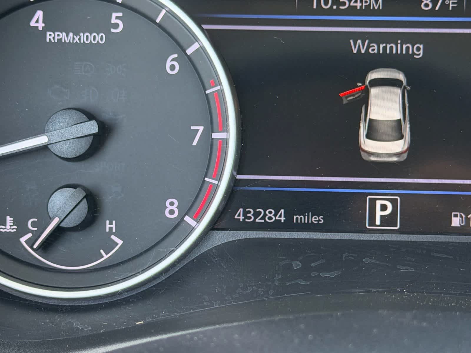 Used 2024 Nissan Sentra SV FWD image 8