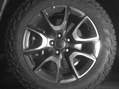 Used 2025 Jeep Compass Trailhawk image 9