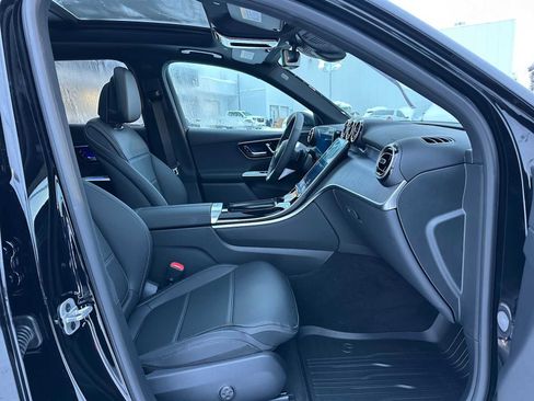 New 2026 Mercedes-Benz GLC 300 GLC 300 image 10
