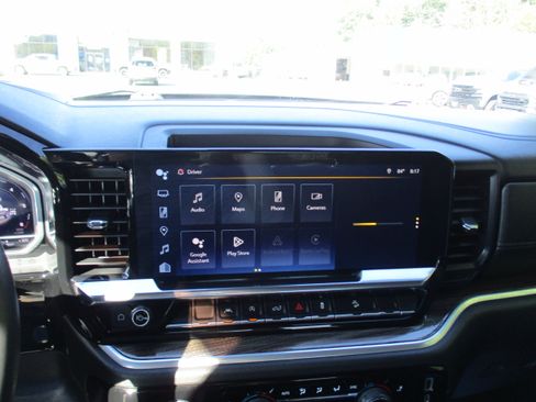 Used 2023 Chevrolet Silverado 1500 RST AWD/4WD image 17