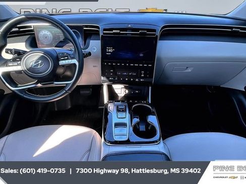 Used 2023 Hyundai Tucson Limited image 13