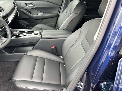 New 2026 Nissan Rogue Dark Armor AWD/4WD image 16