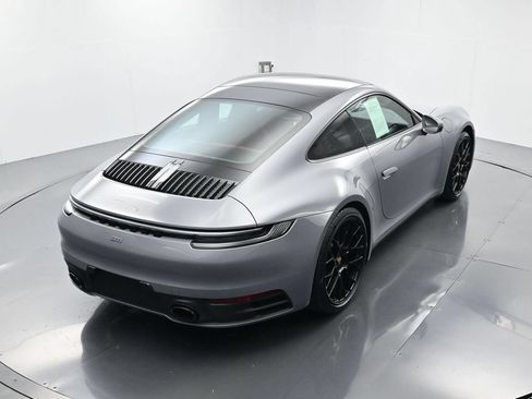 Certified 2024 Porsche 911 Carrera RWD image 37