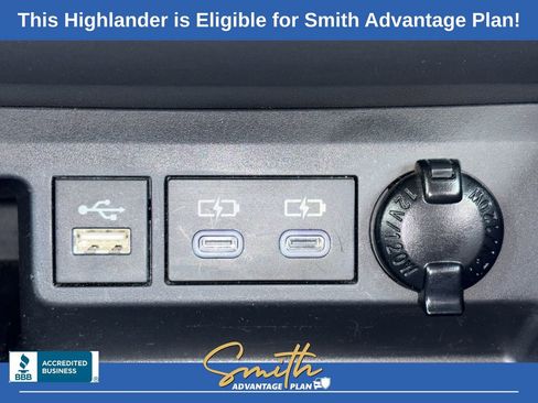 Used 2023 Toyota Highlander XLE image 16