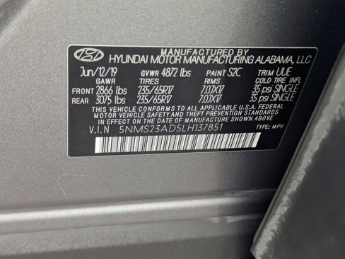 Used 2020 Hyundai Santa Fe SE FWD image 32