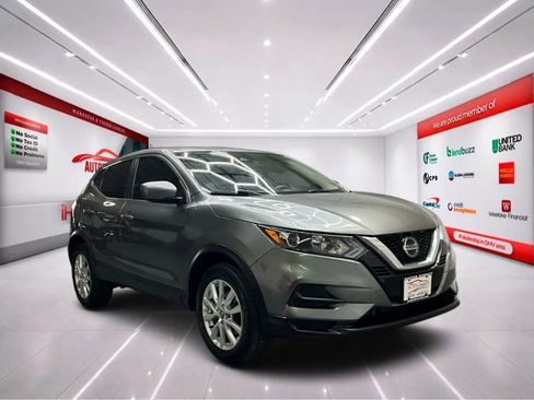 Used 2022 Nissan Rogue Sport S AWD/4WD image 2