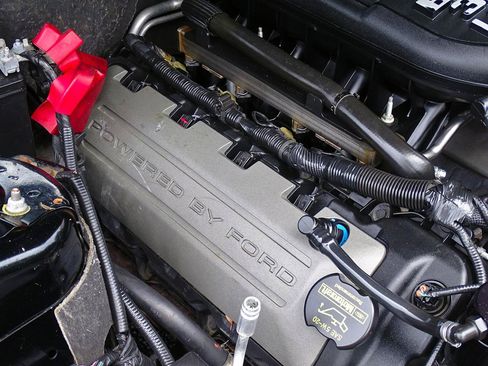 Used 2013 Ford Mustang GT Premium w/ Electronics Pkg RWD image 19