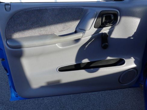 Used 1998 Dodge Dakota Sport RWD image 37
