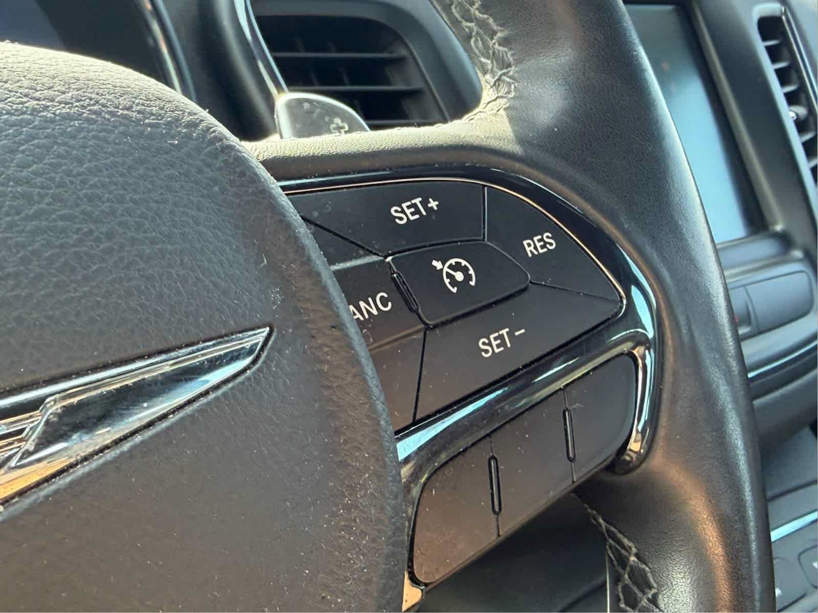 Used 2016 Chrysler 200 S w/ Comfort Group FWD image 13