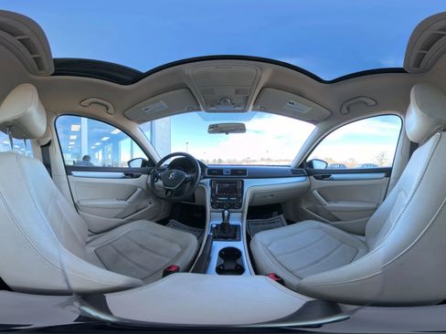 Used 2019 Volkswagen Passat 2.0T Wolfsburg w/ Wheels & Sunroof Package image 46