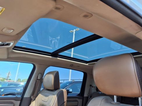 Used 2019 RAM 1500 Limited image 8