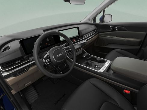 Certified 2025 Kia Carnival FWD image 42