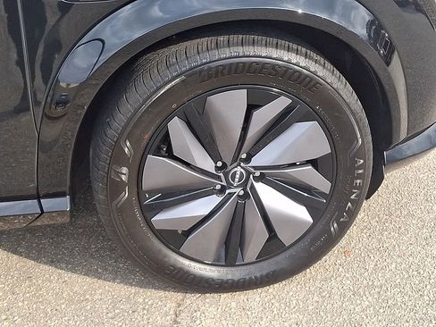 Used 2023 Nissan Ariya FWD image 8