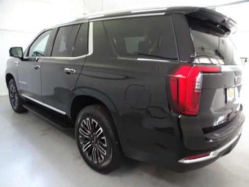 Used 2025 GMC Yukon Elevation w/ LPO, Floor Liner Package AWD/4WD image 18
