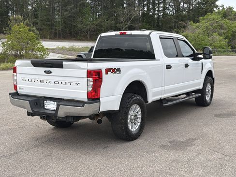 Used 2020 Ford F250 XL w/ STX Appearance Package image 3
