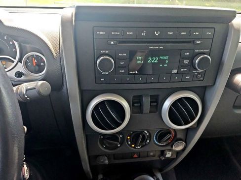 Used 2008 Jeep Wrangler Sahara w/ PWR Convenience Group image 14