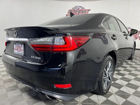 Used 2016 Lexus ES 350 ES 350 Sedan 4D w/ Luxury Package w/Wood Trim image 34