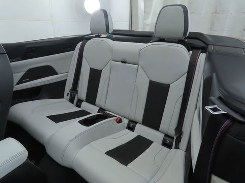 Used 2022 BMW M4 xDrive Competition w/ Executive Package image 29