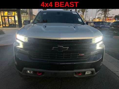 Used 2020 Chevrolet Silverado 1500 LT Trail Boss image 19