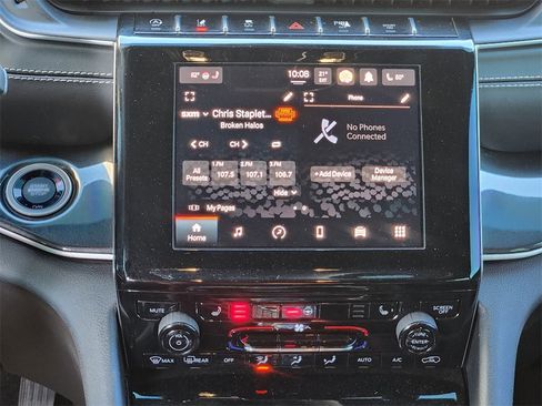 Used 2022 Jeep Grand Cherokee L Altitude image 22