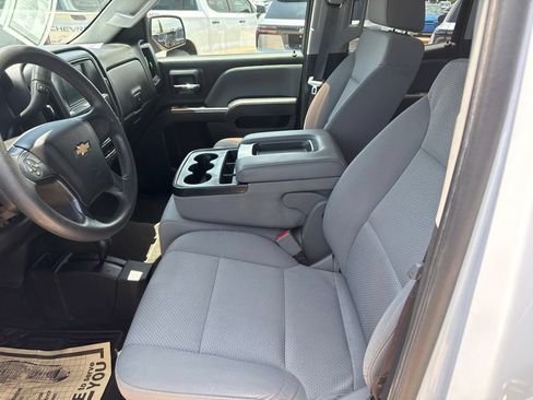 Used 2017 Chevrolet Silverado 1500 Custom w/ Custom Convenience Package AWD/4WD image 13