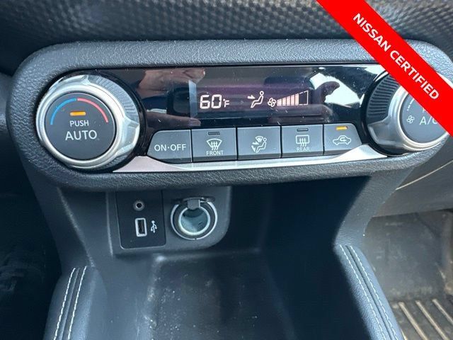Certified 2018 Nissan Kicks SV w/ Exterior Package FWD image 22