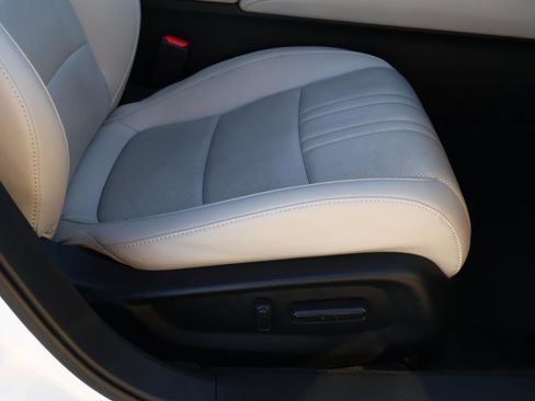 Used 2022 Honda Accord Touring image 18