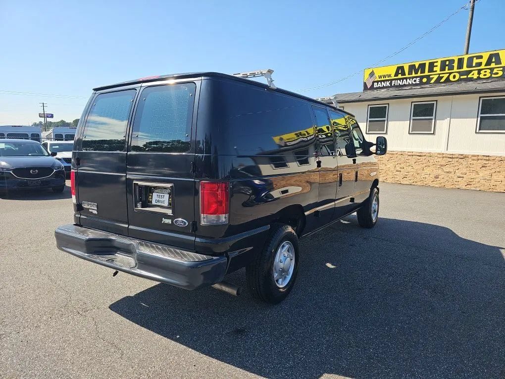 Used 2014 Ford E-350 and Econoline 350 Super Duty w/ Insulation Package RWD image 6