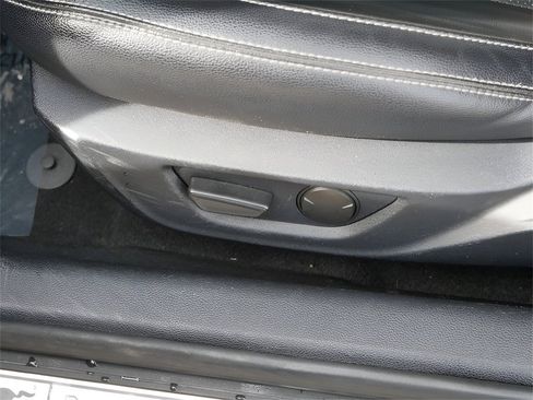 Used 2020 Ford Mustang Premium image 16