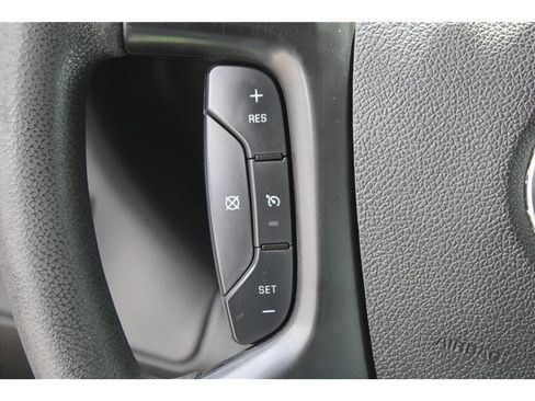 Used 2015 Chevrolet Express 3500 RWD image 15