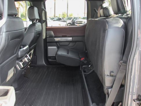 Used 2021 Ford F150 Lariat w/ Equipment Group 502A High image 37