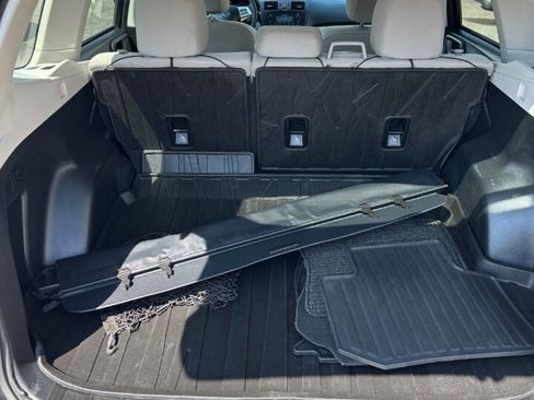 Used 2015 Subaru Forester 2.5i Premium w/ All-Weather Package image 15